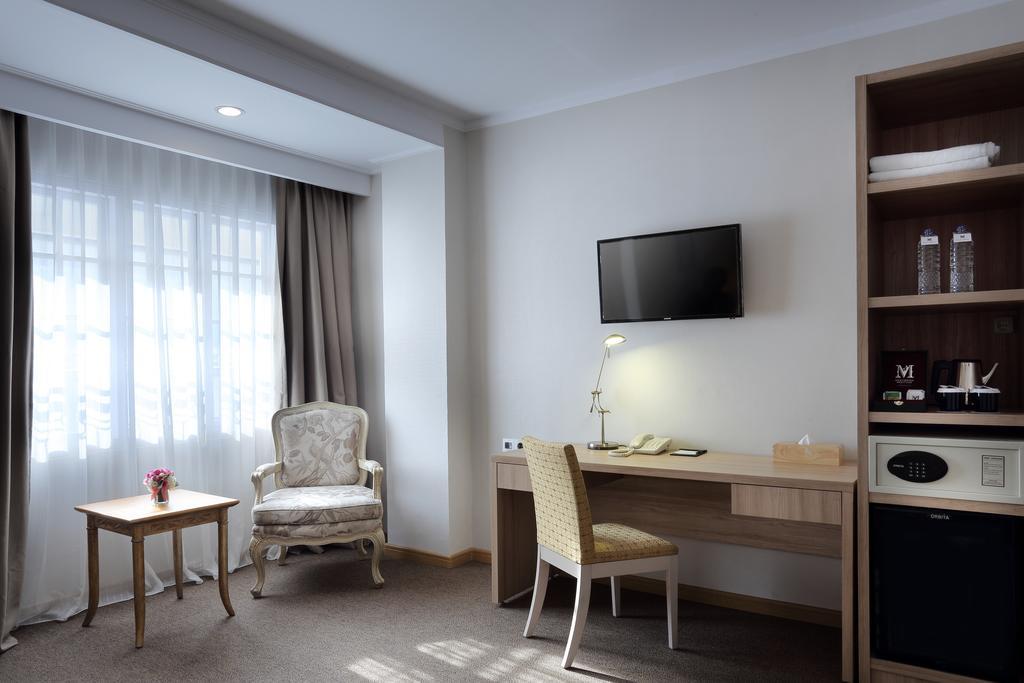 Menumbing Heritage Hotel Pangkal Pinang Extérieur photo
